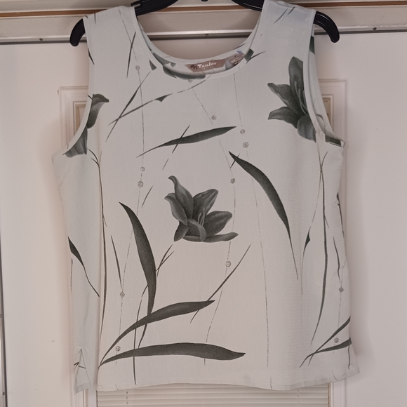 TanJay Tops - 3 for $21 - TanJay Green/Gray Tank Top Size Large (14)
